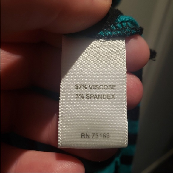 Cable & Guage Medium Teal/Black Striped Chevron Top - Picture 4 of 10